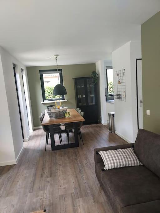 Heerlijk Huys, Vakantievilla Met Prive Tuin Ewijk Εξωτερικό φωτογραφία